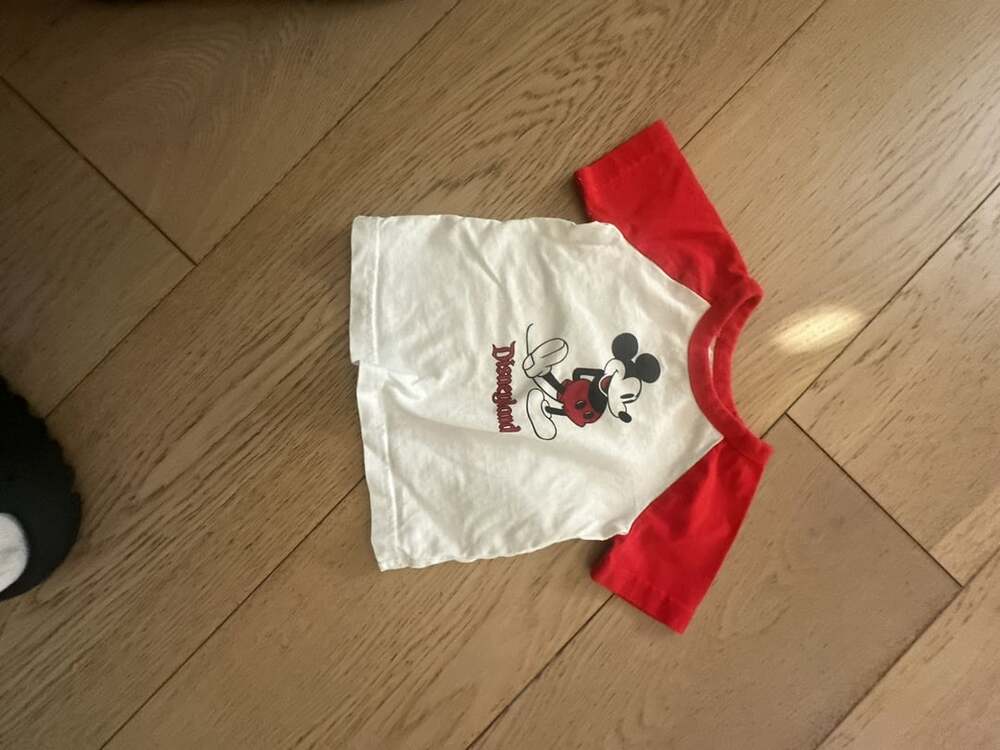 Disney Baby Disneyland Mickey Mouse T-Shirt Size 9-12M White Red